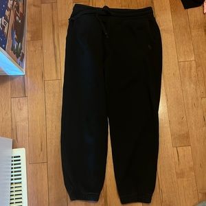 Lucky brand sweatpants in women’s medium